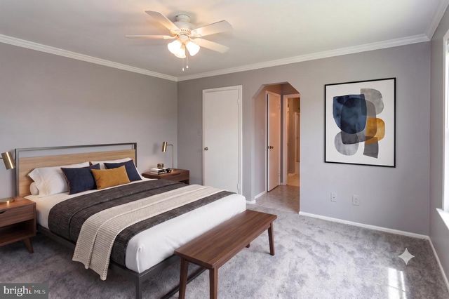 10-B SUMAC CT, Mount Laurel, NJ 08054
