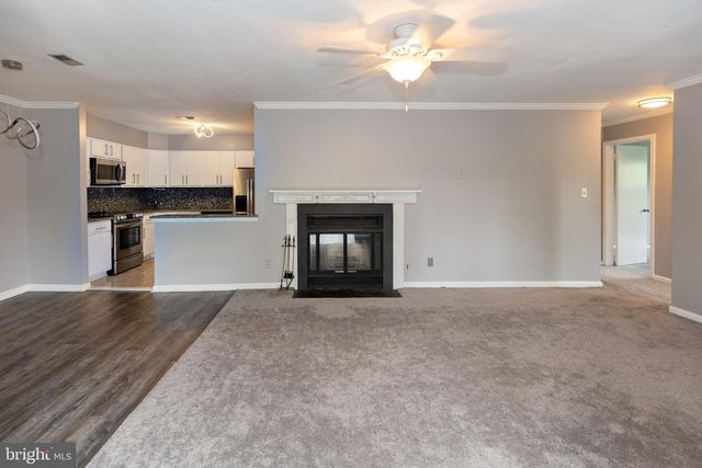 10-B SUMAC CT, Mount Laurel, NJ 08054