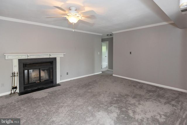 10-B SUMAC CT, Mount Laurel, NJ 08054