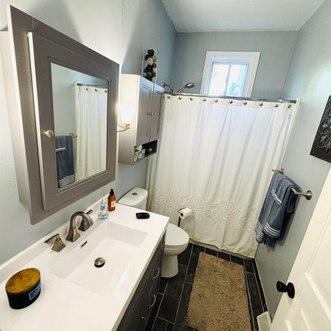 222 S Madison Avenue, Bay City, MI 48708