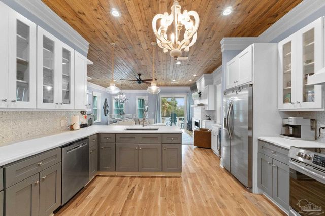 16604 Perdido Key Dr, Pensacola, FL 32507