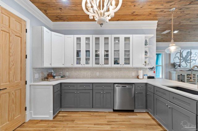 16604 Perdido Key Dr, Pensacola, FL 32507