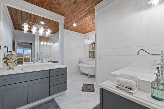 16604 Perdido Key Dr, Pensacola, FL 32507