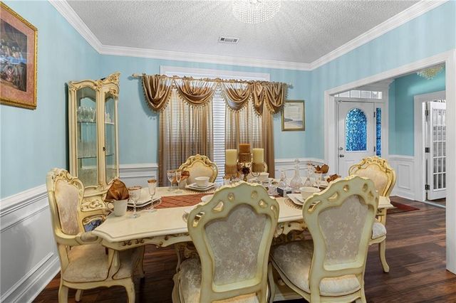 2104 Crest Wood Drive, Conyers, GA 30094