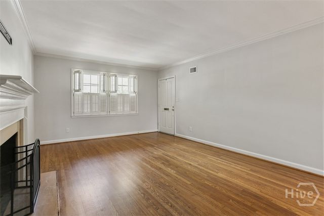 535 E 52 Street, Savannah, GA 31405