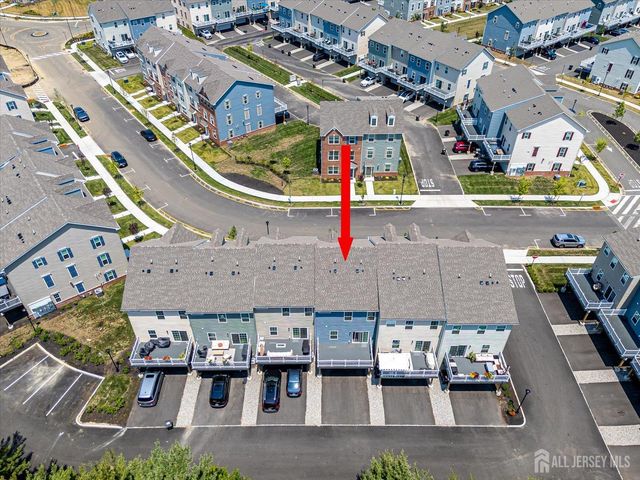 220 Anchor Way, Aberdeen, NJ 07721