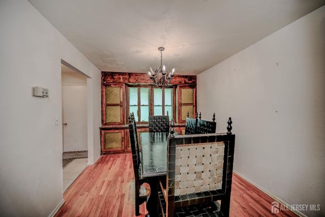 21 Warren Drive, Old Bridge, NJ 08857