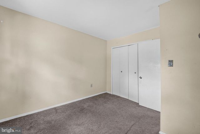 8608 BRAE BROOKE DR, Lanham, MD 20706