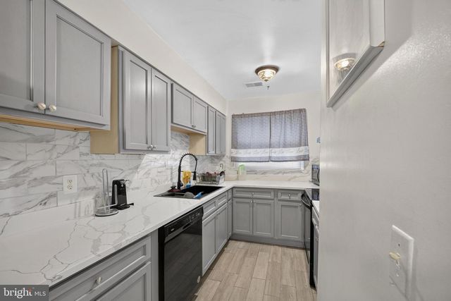 8608 BRAE BROOKE DR, Lanham, MD 20706
