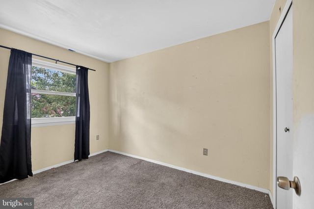 8608 BRAE BROOKE DR, Lanham, MD 20706