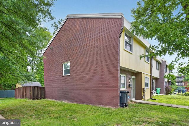 8608 BRAE BROOKE DR, Lanham, MD 20706