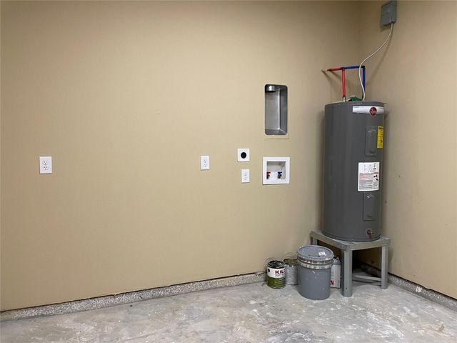 26148 Avenue E B, Montgomery, TX 77356