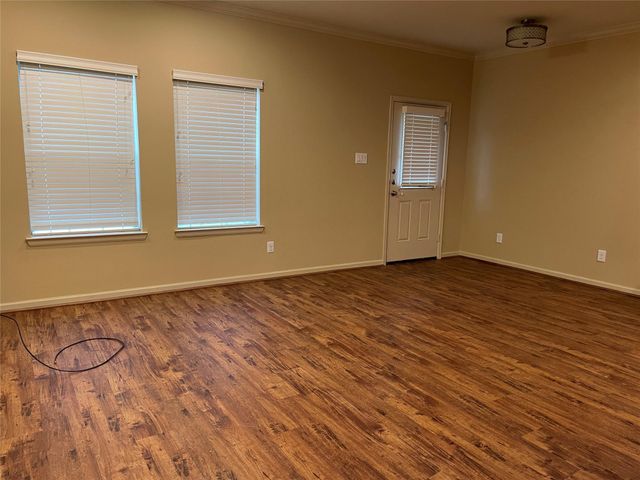 26148 Avenue E B, Montgomery, TX 77356