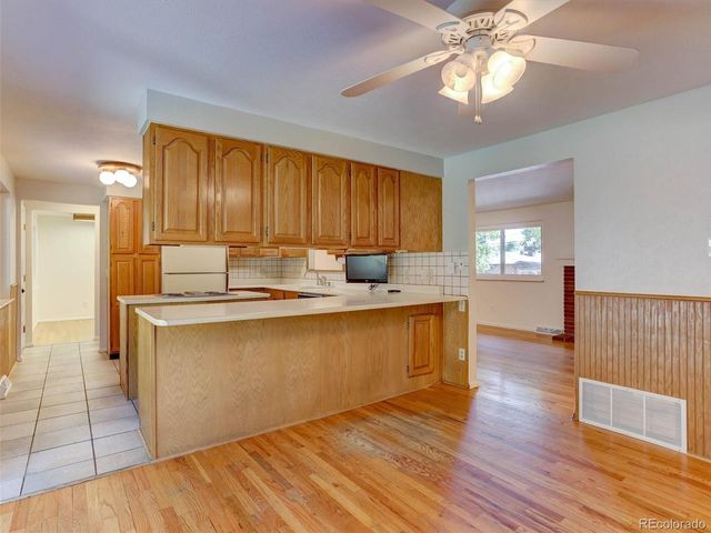 5677 S King St, Littleton, CO 80123