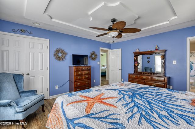 1041 1st Street, Surf City, NC 28445