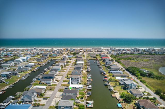 1041 1st Street, Surf City, NC 28445