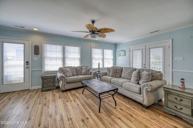 1041 1st Street, Surf City, NC 28445