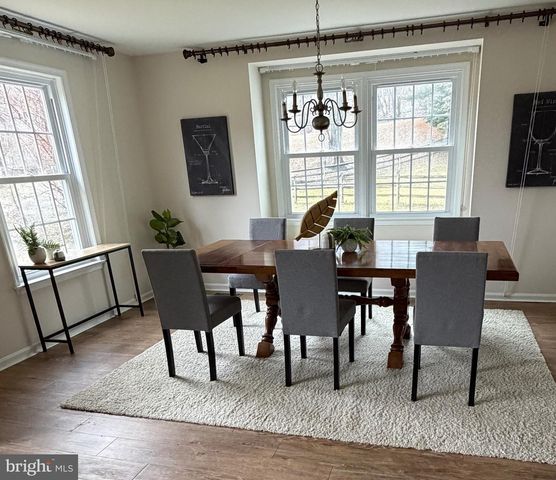 11 BROMLEY CT, Lutherville Timonium, MD 21093