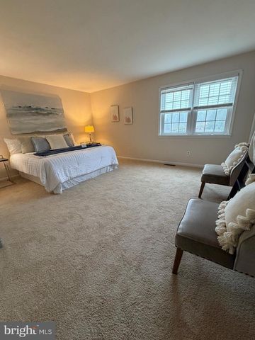 11 BROMLEY CT, Lutherville Timonium, MD 21093