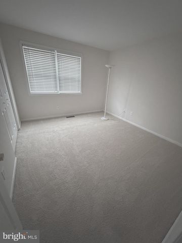 11 BROMLEY CT, Lutherville Timonium, MD 21093