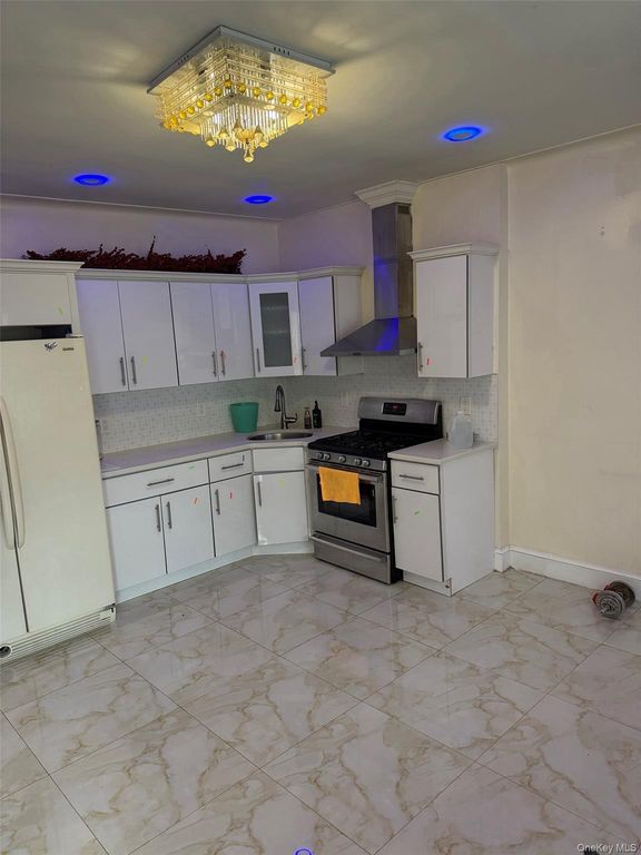53-08 66th Street, Maspeth, NY 11378 — photo 2