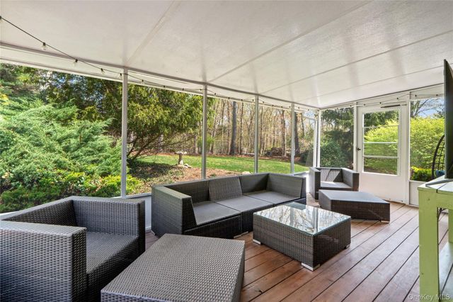 5 Mountain View Drive, Northport, NY 11768