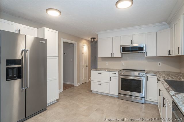 110 Stornoway Drive, Southern Pines, NC 28387