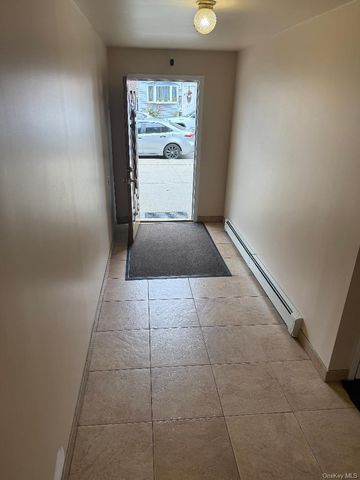 7862 79th Place, Glendale, NY 11385