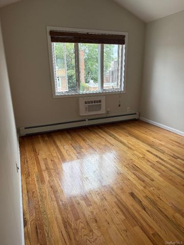 7862 79th Place, Glendale, NY 11385