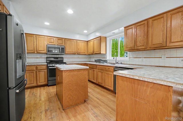 26863 Miela Drive, Chesterfield Township, MI 48051