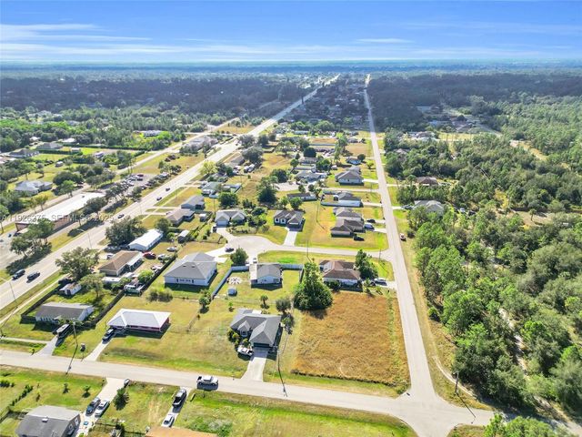 2250 10th Ter, Lehigh Acres, FL 33936