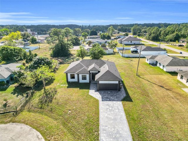 2250 10th Ter, Lehigh Acres, FL 33936