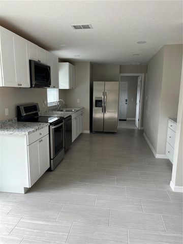 2432 VOTAW ROAD, Apopka, FL 32703