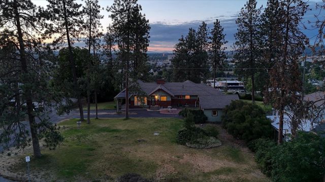2109 E 9th Ave, Spokane, WA 99202