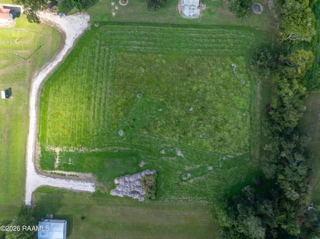 112 Bluegrass Lane, Carencro, LA 70520