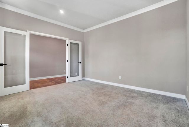 616 Vestrella Road, Greenville, SC 29605