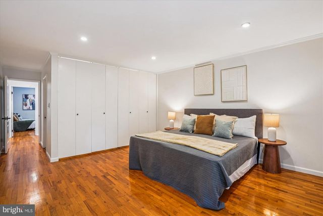 11488 LINKS DR, Reston, VA 20190