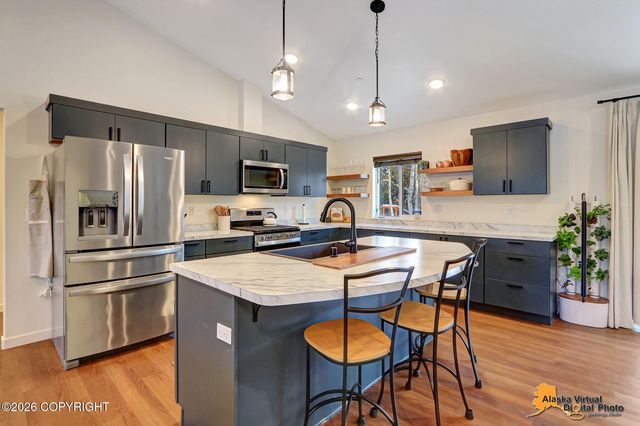 2871 N Sally Mae Circle, Wasilla, AK 99623