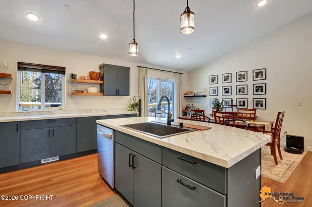 2871 N Sally Mae Circle, Wasilla, AK 99623