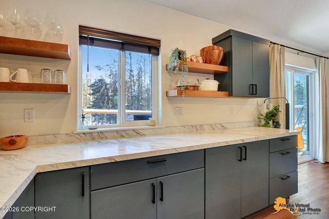 2871 N Sally Mae Circle, Wasilla, AK 99623