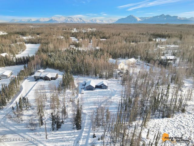 2871 N Sally Mae Circle, Wasilla, AK 99623