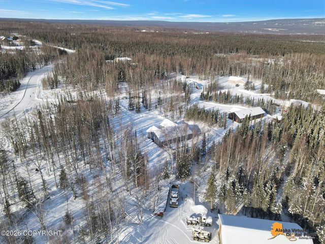 2871 N Sally Mae Circle, Wasilla, AK 99623