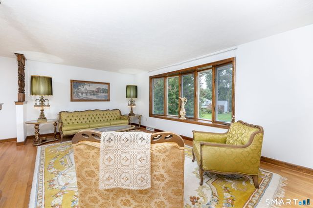 15 Colonial Drive, Wethersfield, CT 06109
