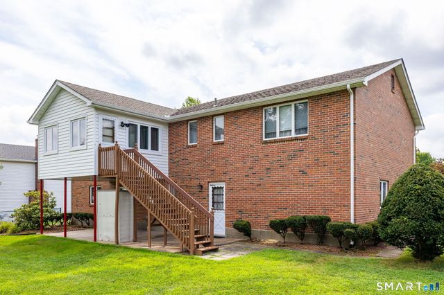 15 Colonial Drive, Wethersfield, CT 06109