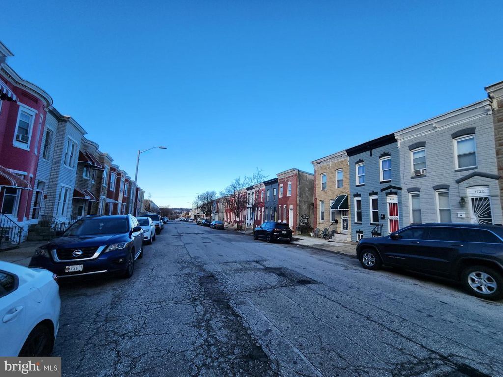 Image 5 of property listing at 2119 W FAYETTE ST, Baltimore, MD 21223