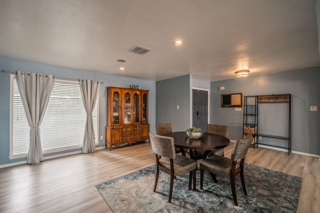 5801 Cedarcrest Drive, Haltom City, TX 76117