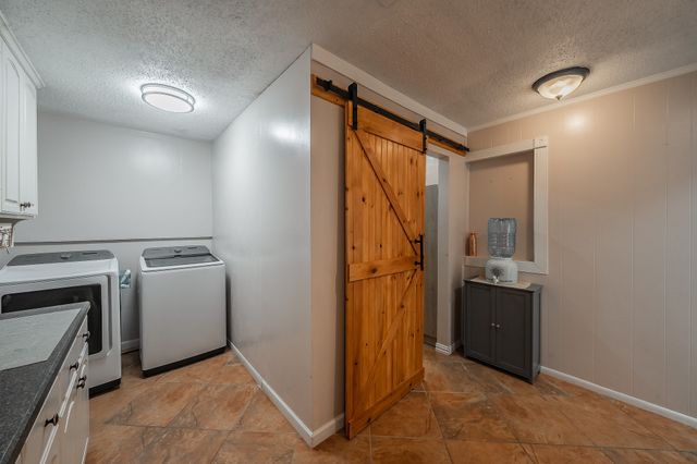 5801 Cedarcrest Drive, Haltom City, TX 76117