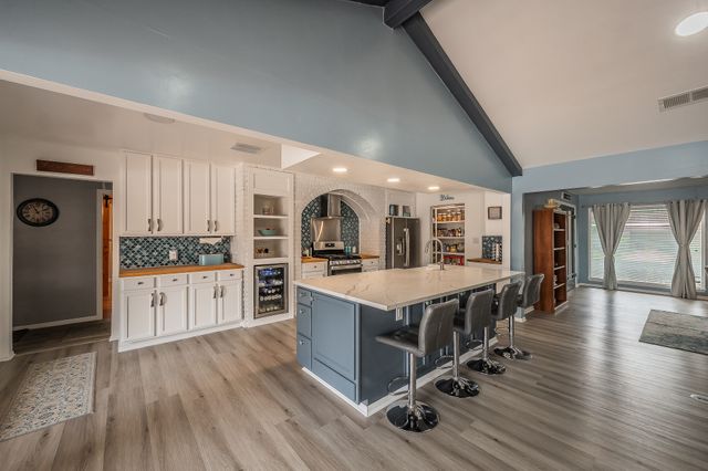 5801 Cedarcrest Drive, Haltom City, TX 76117