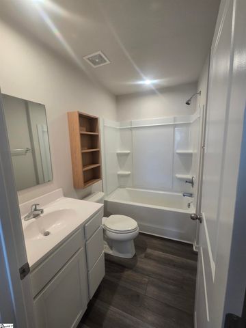 200 Harvest Hill Lane, Greenville, SC 29605