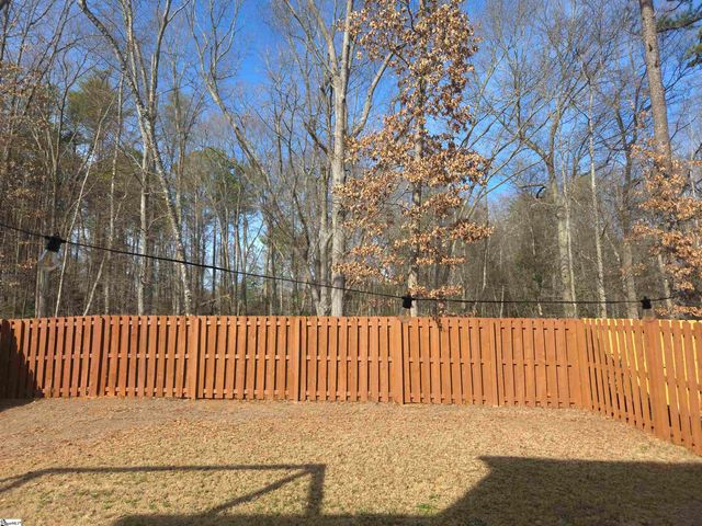 200 Harvest Hill Lane, Greenville, SC 29605